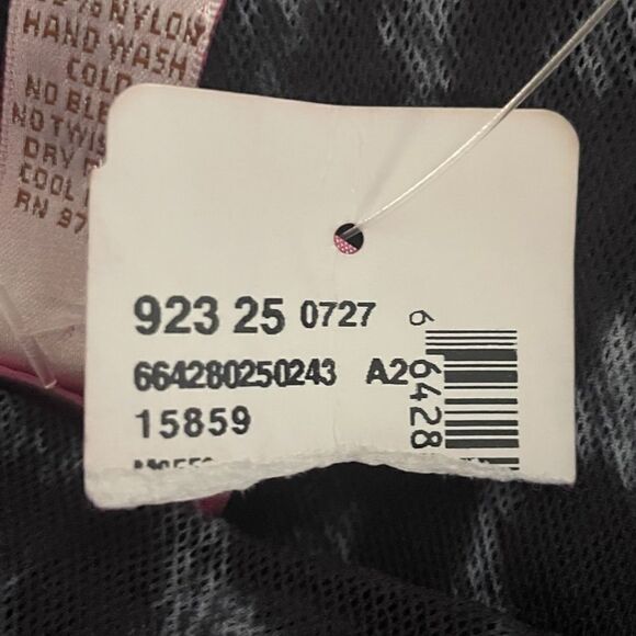 New Women's SWEET PEA by Stacy Frati Leopard Print Sleeveless Top Size M - Picture 7 of 9